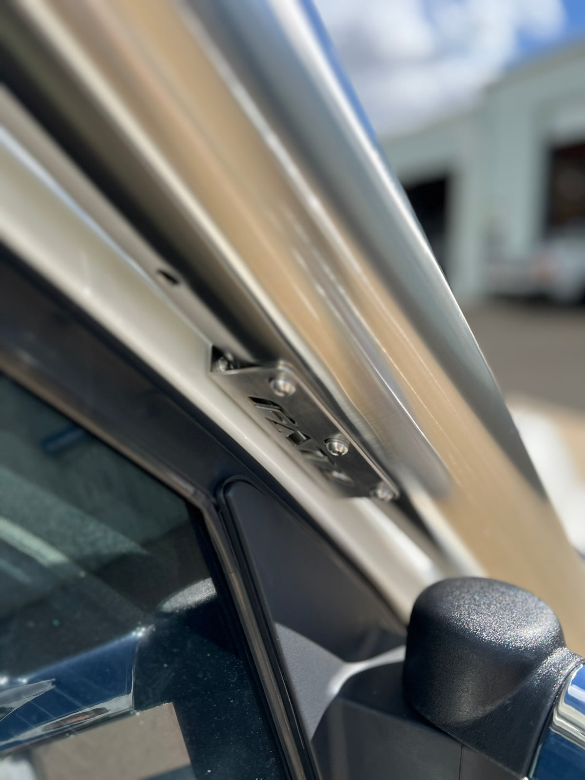 100/105 Series Land Cruiser 4" Snorkel
