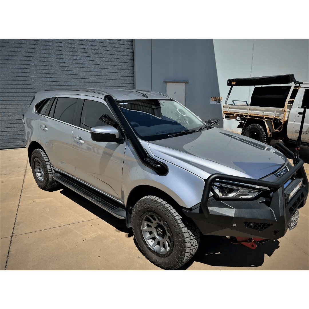 ISUZU MUX MY21 ON 4″ SNORKEL