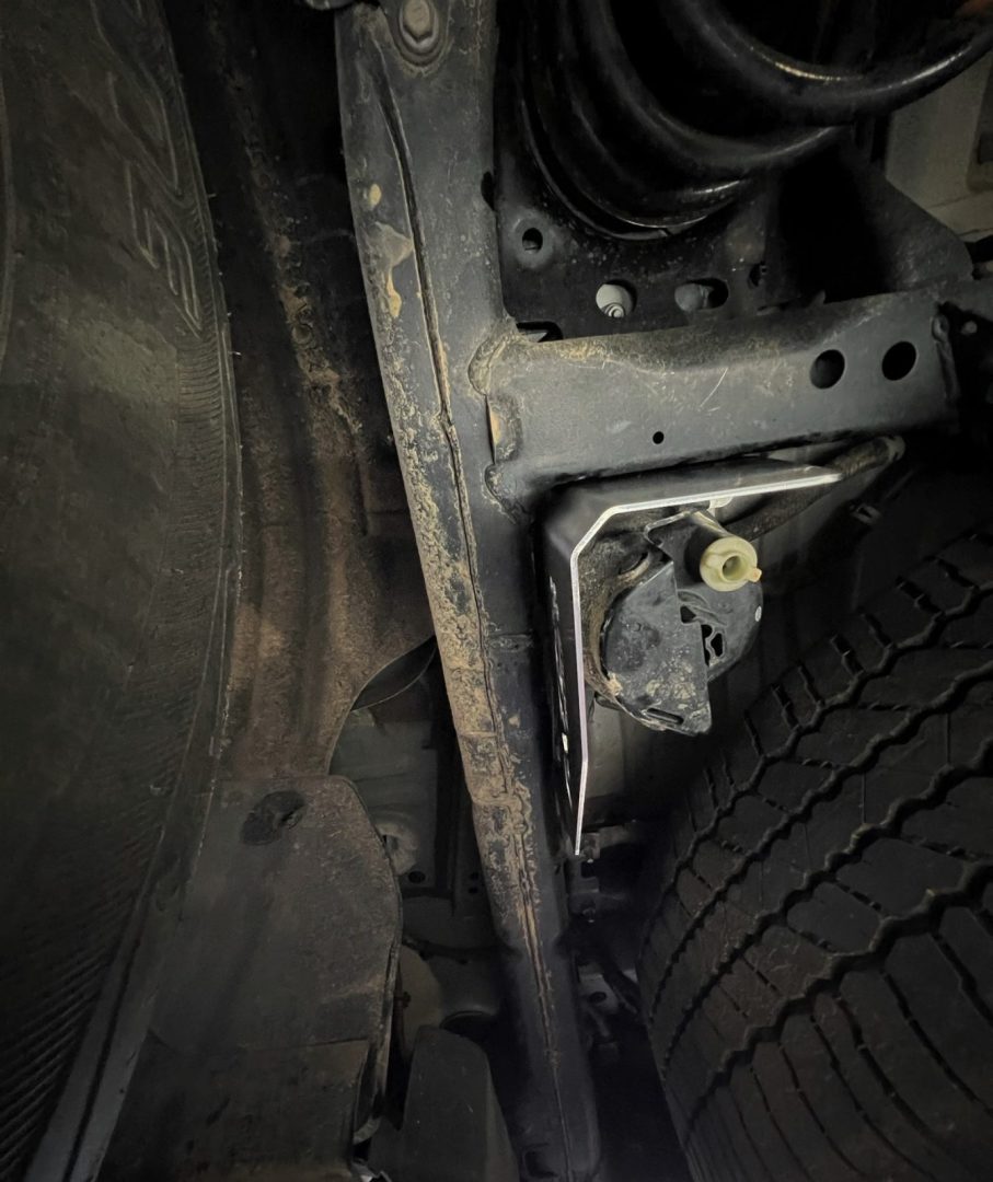 300 Series Fuel Filter Guard - Image 6