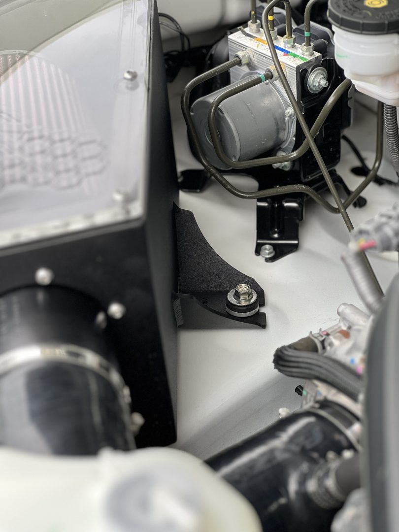 MY20 ON DMax Airbox - Image 6